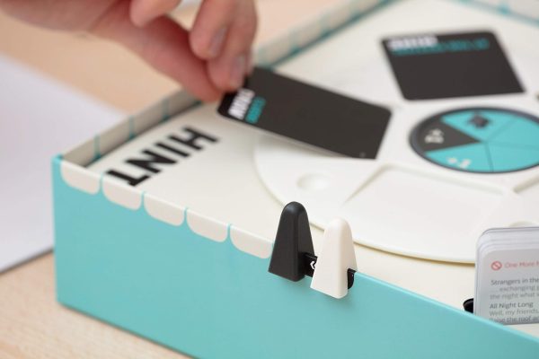 Hint Board Game For Sale - Image 3
