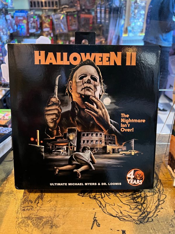 NECA Figures: Halloween 2 Ultimate Michael Myers & Dr. Loomis Two-Pack For Cheap