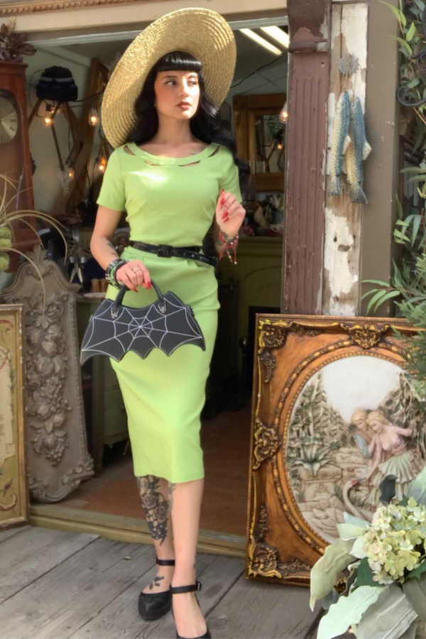 Connie Pencil in Titanite For Sale - Image 4